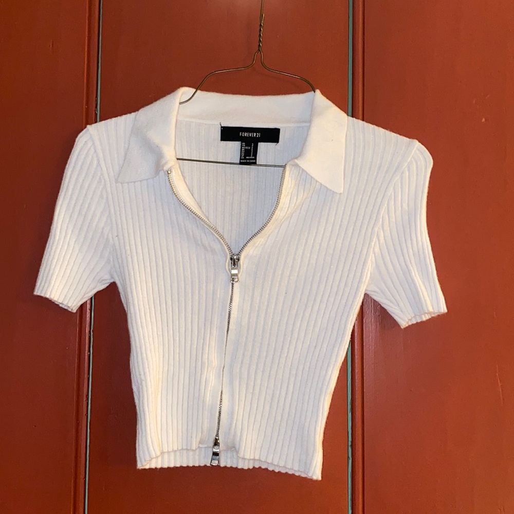 Adjustable Zip Crop Top in Off White- Size Small